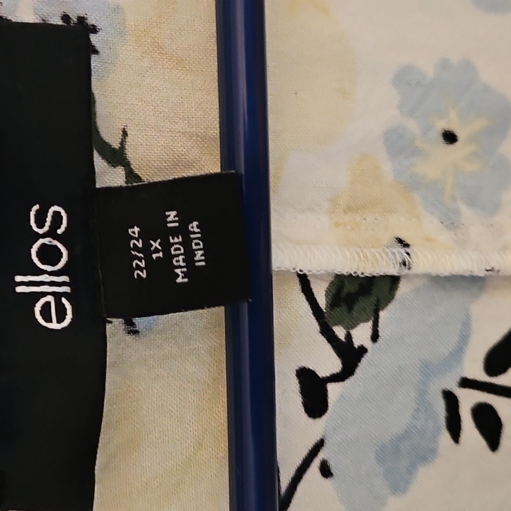 **Clearance** Ellos Tunic Rayon Blouse - Picture 2 of 11